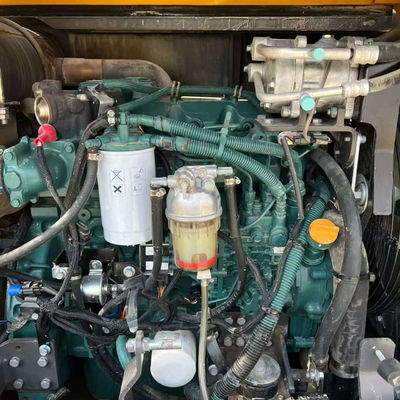 VOLCO EC60 Excavadora de segunda mano multifunción