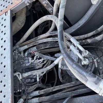 66kW Excavadora hidráulica usada excavadora VOLVO 200D Equipo de construcción