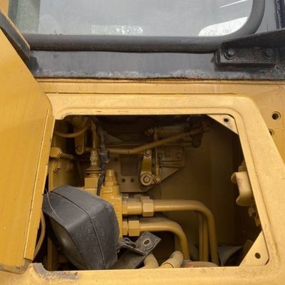 Construcción 121HP Bulldozer usado Cat D5N de segunda mano Alta eficiencia operativa