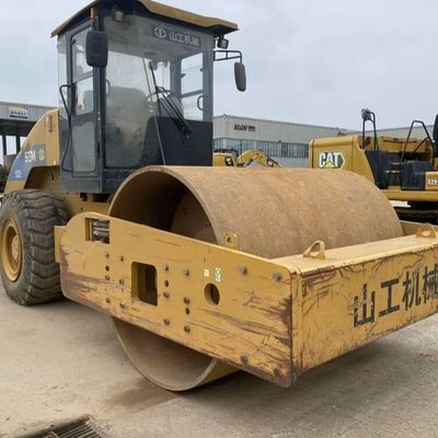Roller de carretera de tambor único ergonómico usado SEM 522 Roller de 140 kW